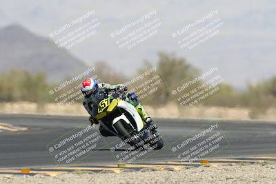 media/Apr-20-2025-CVMA (Sun) [[39090e8767]]/Race 11-500-350 Supersport (Holeshot)/